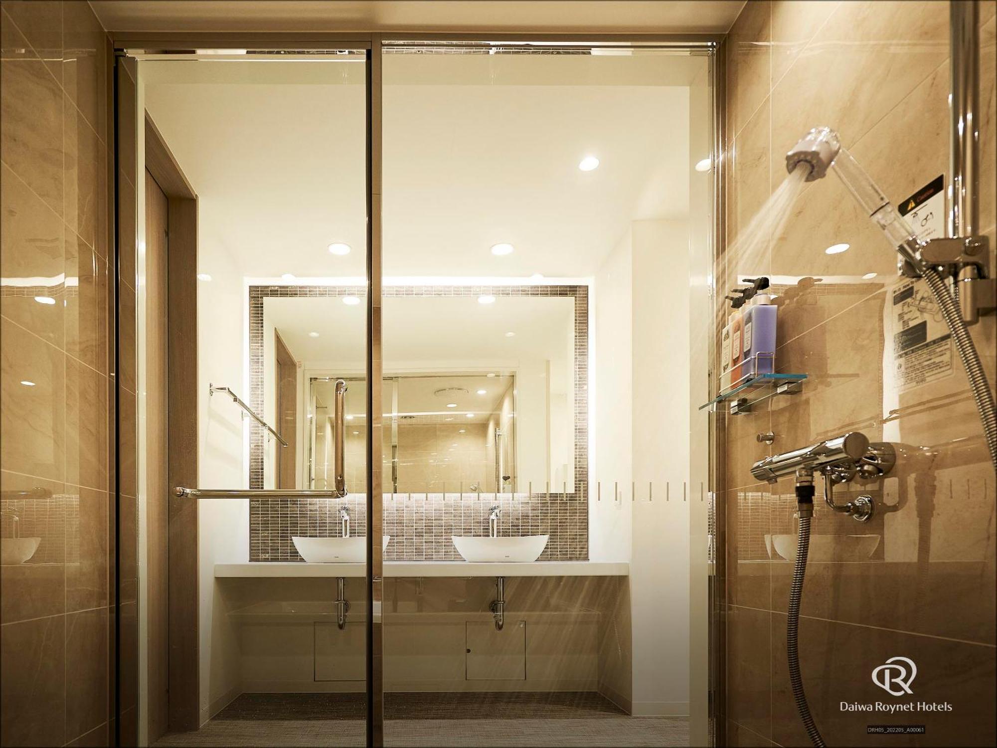 Daiwa Roynet Hotel Kobe-Sannomiya Premier Pokoj fotografie
